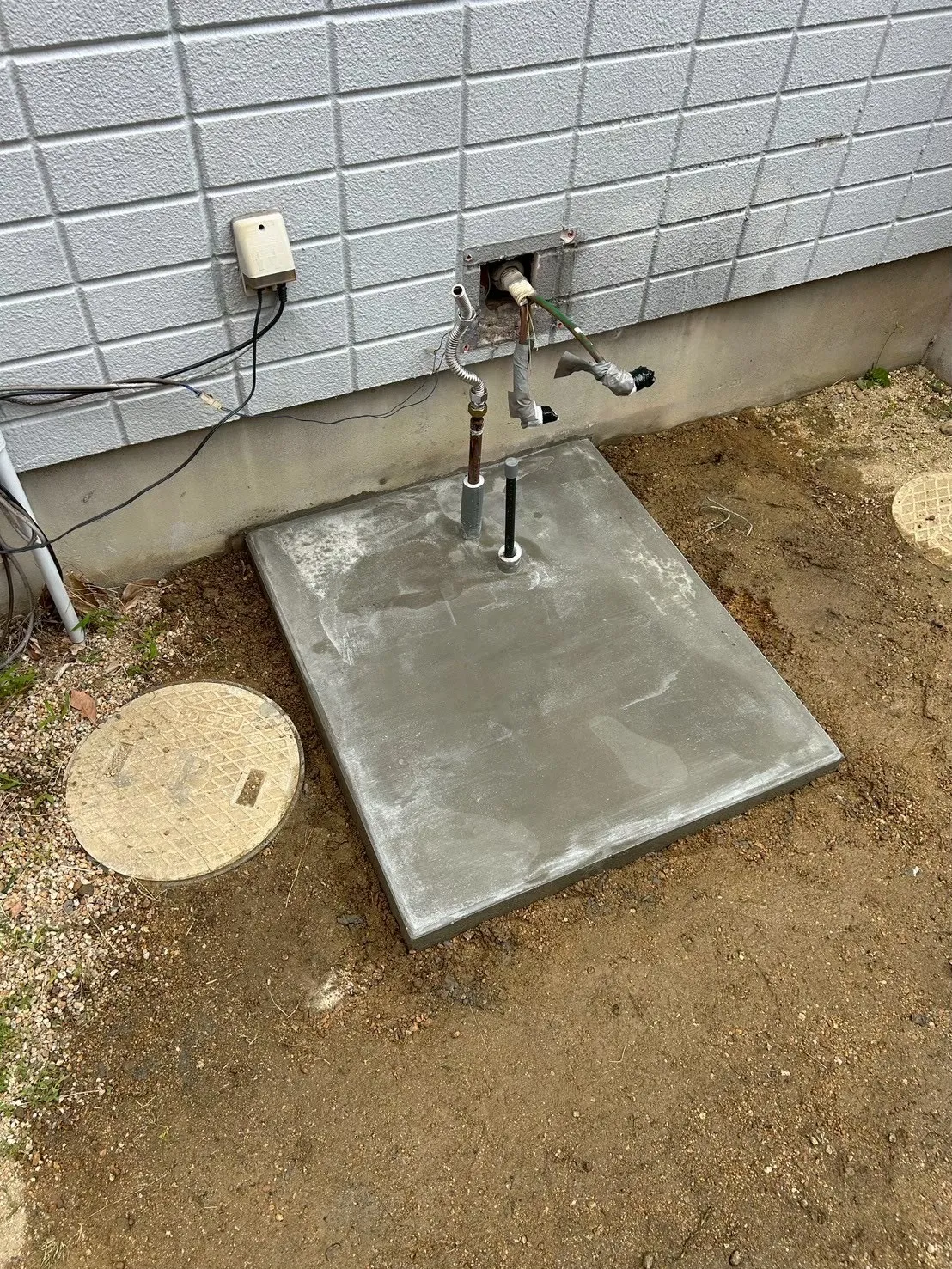 架台・給水・電気工事